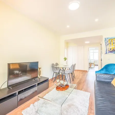 Guestready - Happy In Santa Cruz * Lizbona